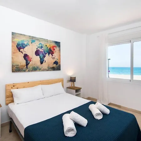 Mediterranean Beach- Higueron Front Line Apartment