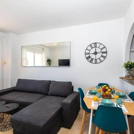Apartment Mediterranean Beach- Higueron Front Line *